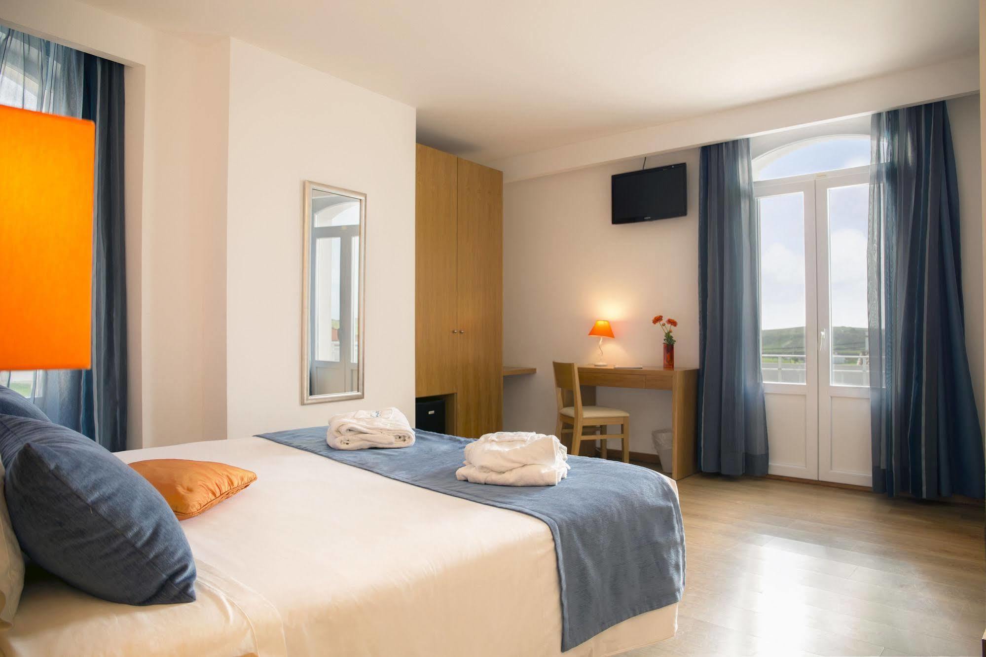 Hotel Mira Sagres วีลา ดู บิสโป ภายนอก รูปภาพ